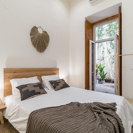Casa Boma Lisboa - Design Apartment With Private Vegetal Terrace - Lapa VII 외부 사진
