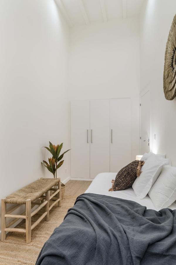 Casa Boma Lisboa - Design Apartment With Private Vegetal Terrace - Lapa VII 외부 사진