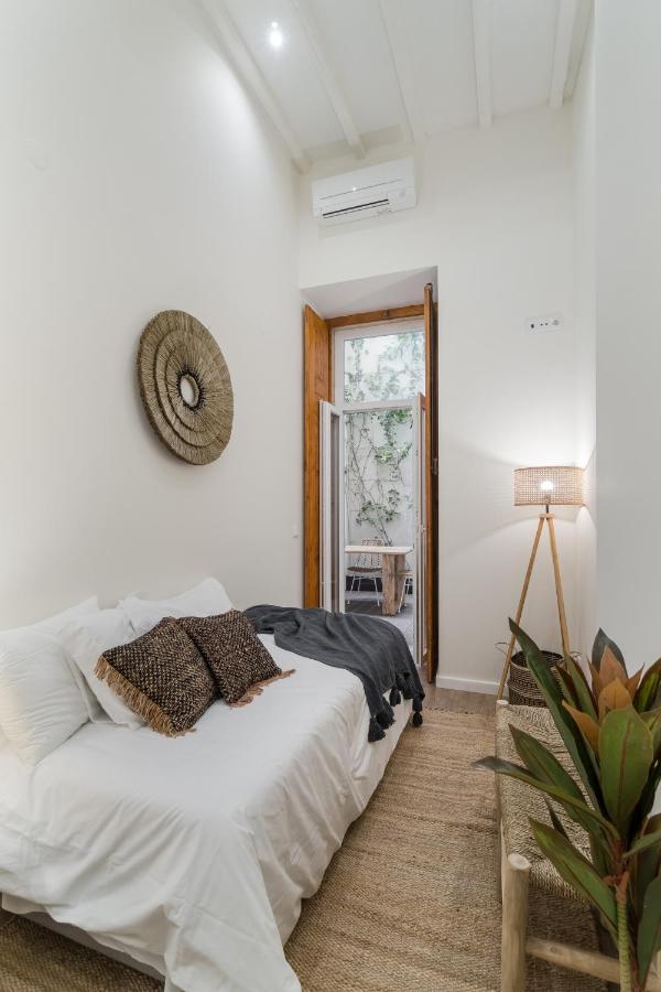 Casa Boma Lisboa - Design Apartment With Private Vegetal Terrace - Lapa VII 외부 사진