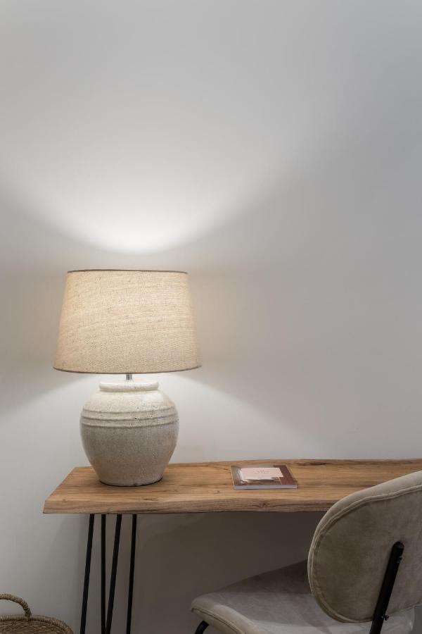 Casa Boma Lisboa - Design Apartment With Private Vegetal Terrace - Lapa VII 외부 사진